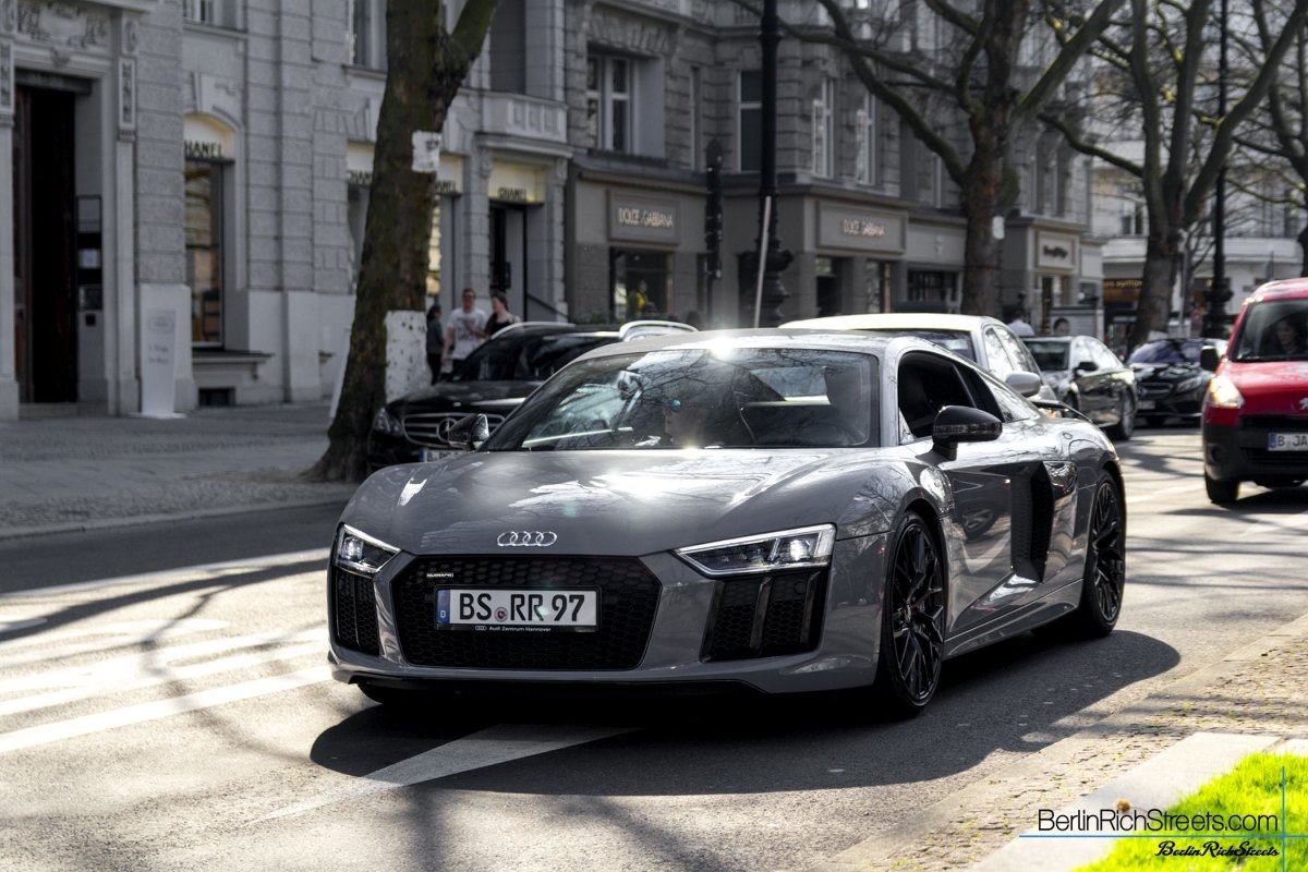 Audi R8 V10 Plus (2016) spotted in Berlin — BerlinRichStreets